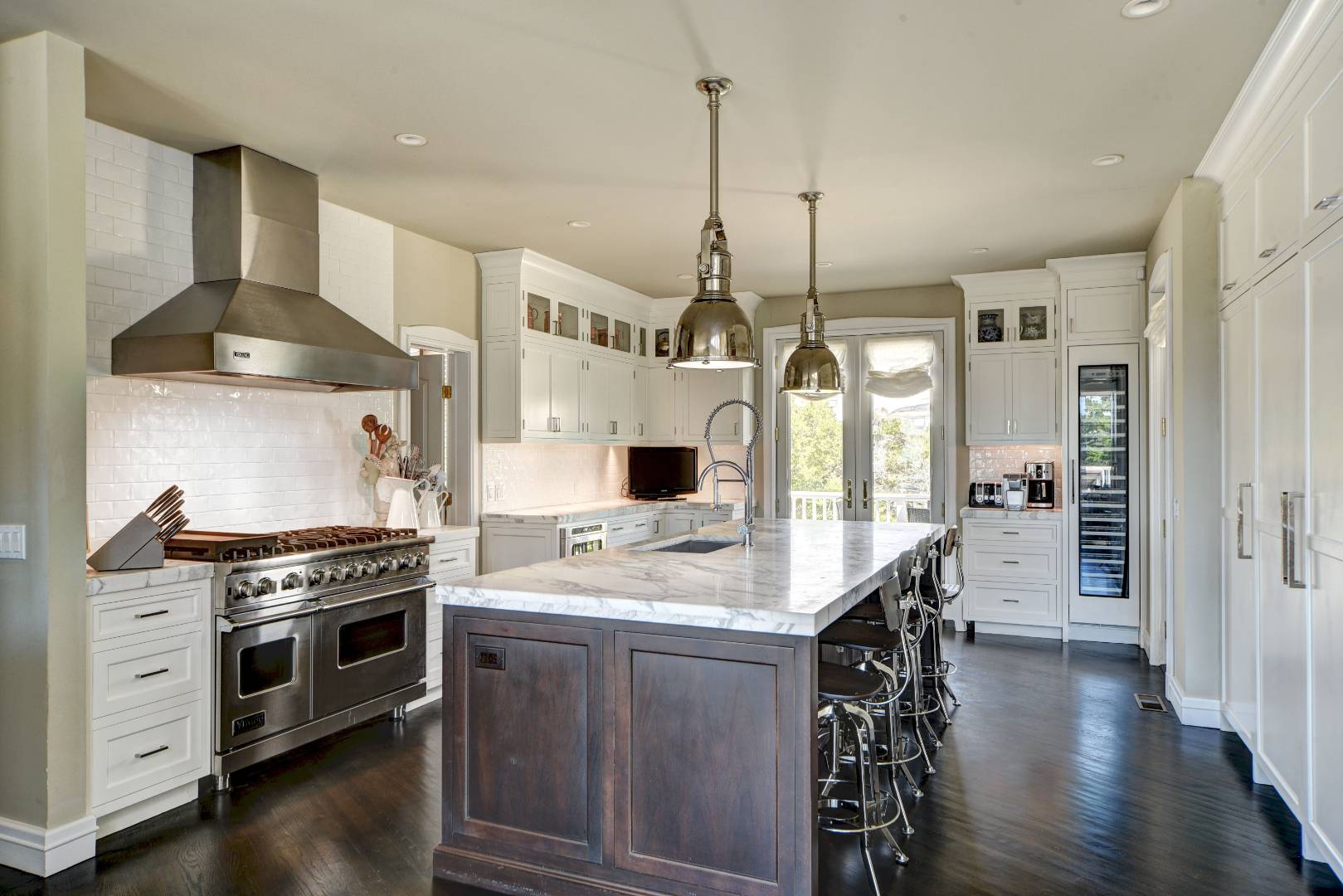86 Dune Road Bridgehampton, NY 11932 - Photo 8 of 30