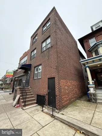 $1,500 | 230 South 45th Street, Unit 1, Philadelphia, PA 19104