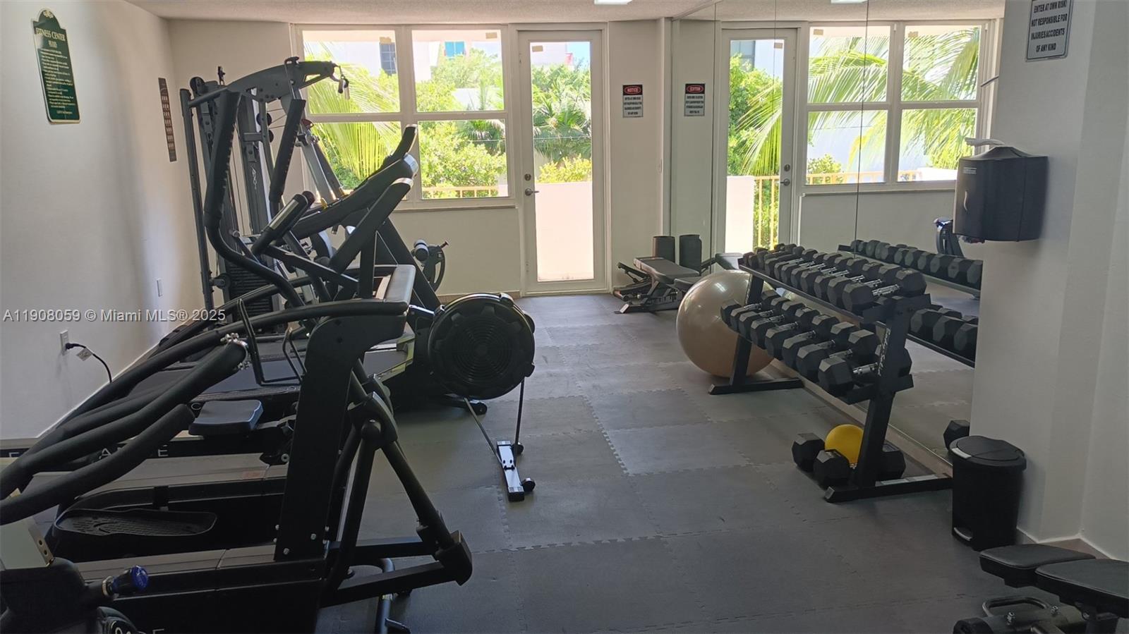 245 18th Street, Unit 502 Miami Beach, FL 33139 - Photo 22 of 27