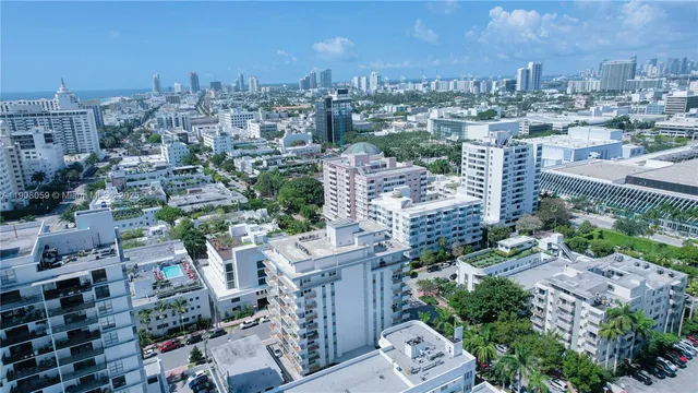 $330,000 | 245 18th Street, Unit 502, Miami Beach, FL 33139