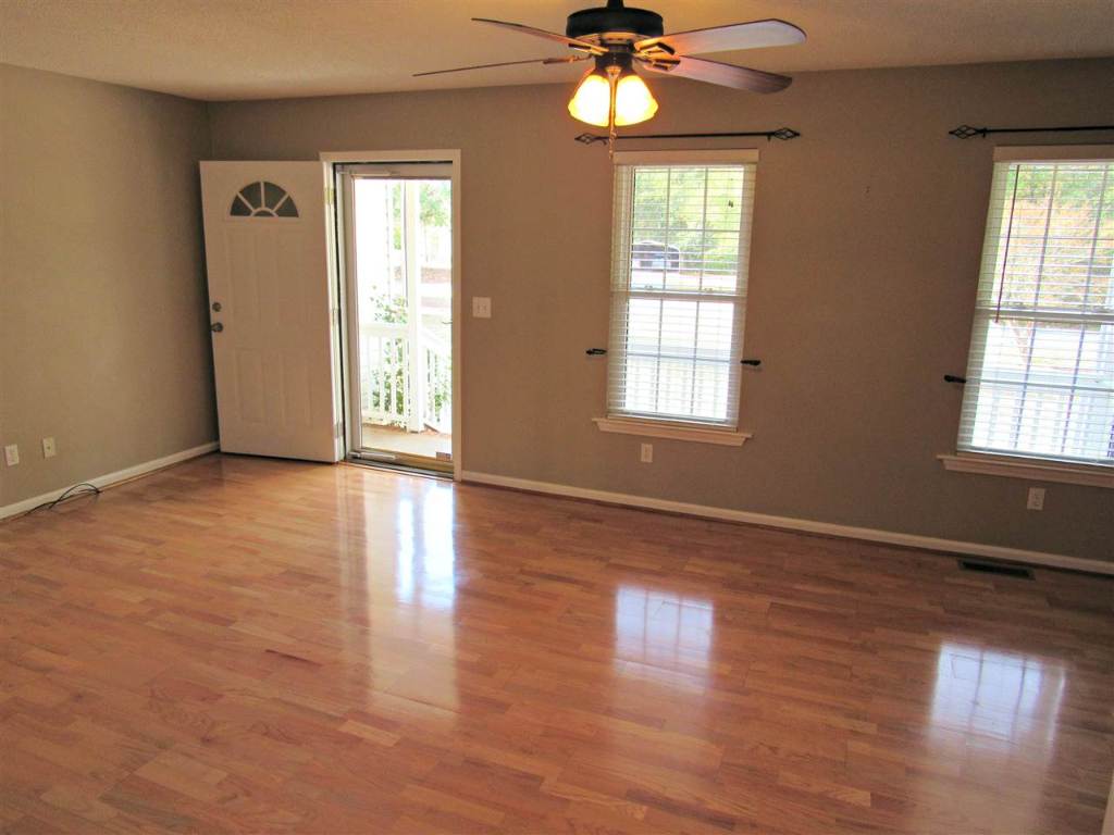 421 Martin Road Starr, SC 29684 - Photo 4 of 22