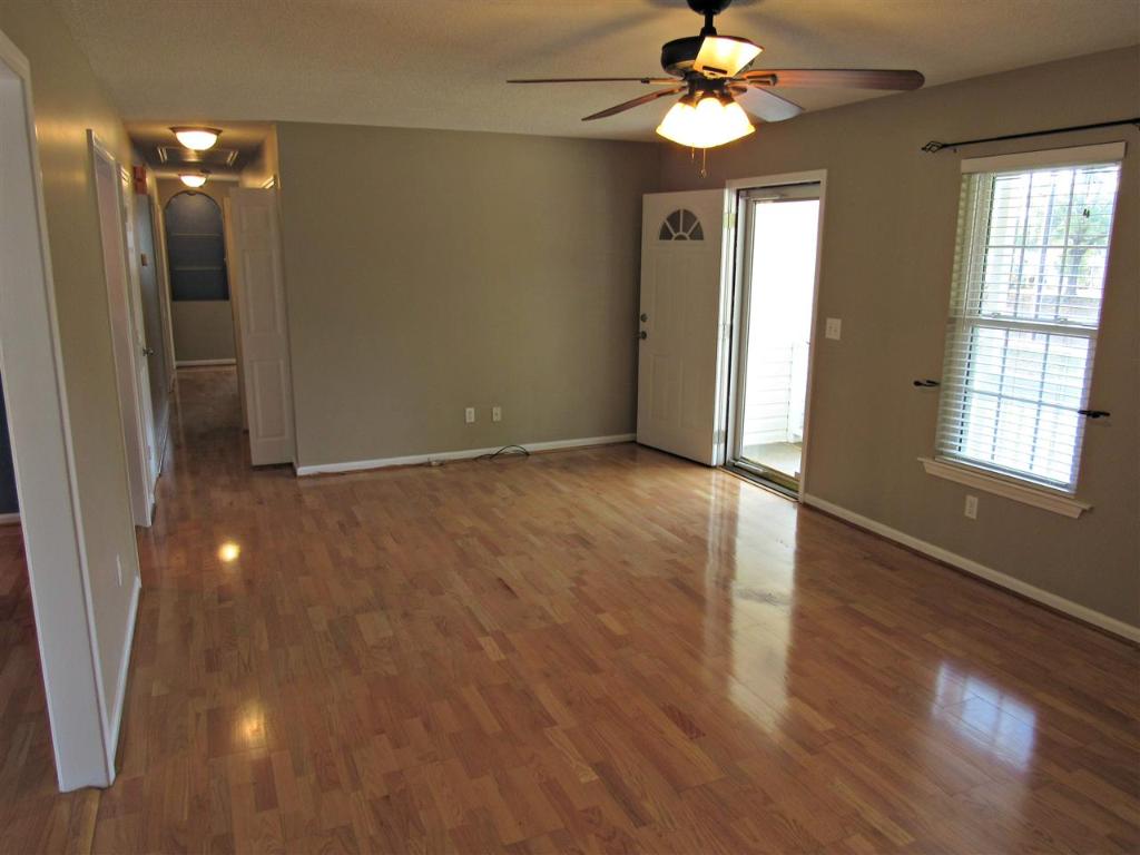 421 Martin Road Starr, SC 29684 - Photo 5 of 22
