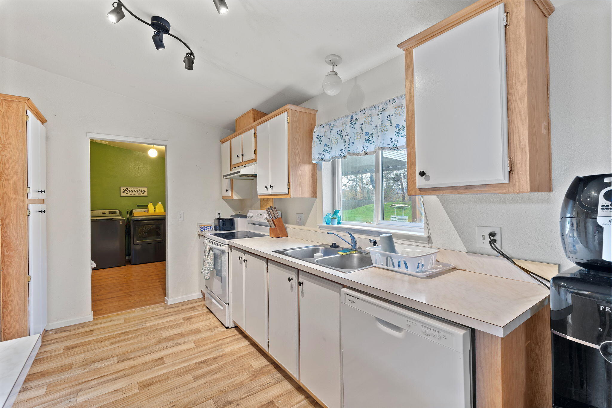 835 Ragsdale Road Trail, OR 97541 - Photo 16 of 51 37-web-or-mls-835-ragsdale-rd