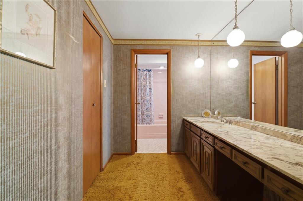 480 Herbst Manor Road Coraopolis, PA 15108 - Photo 25 of 50