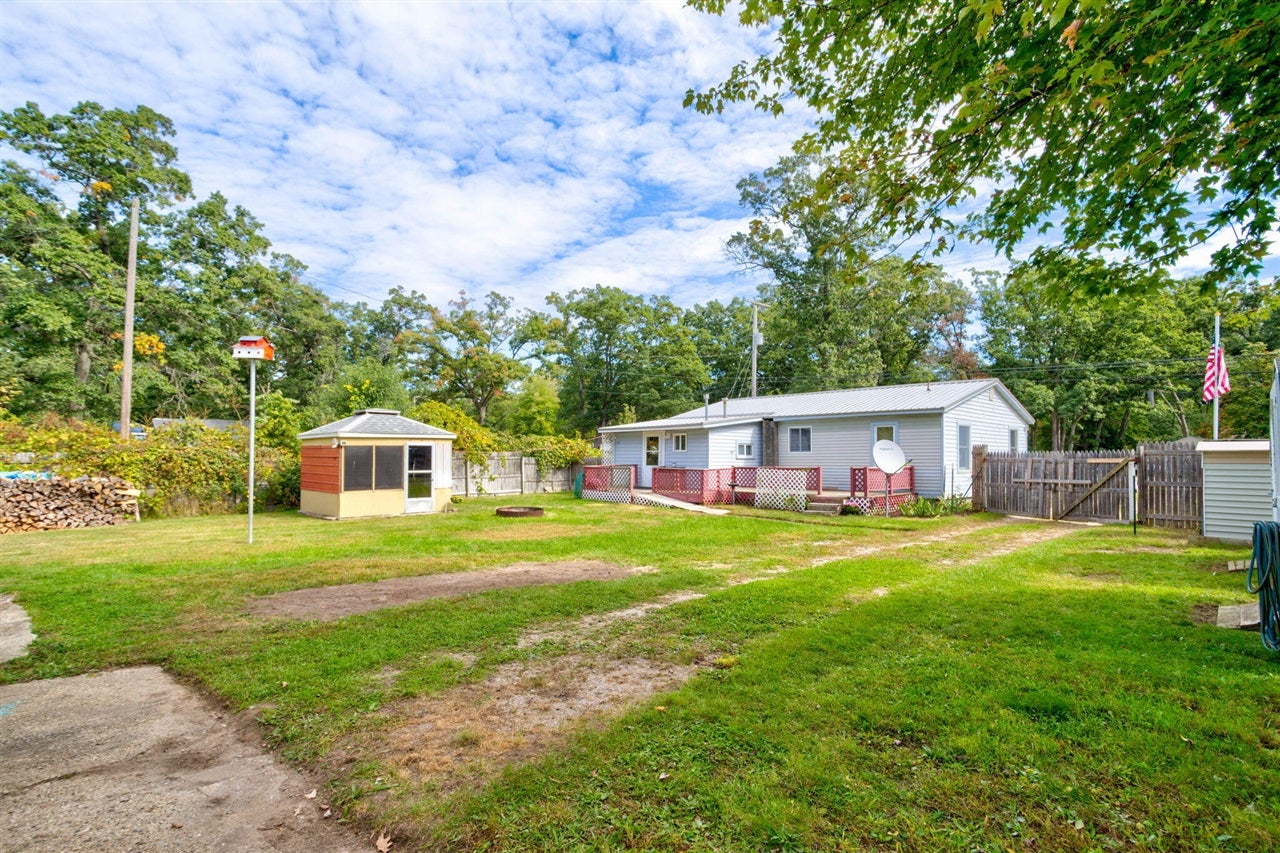 1295 South Brooks Road Muskegon, MI 49442 - Photo 21 of 32 Gallery Image 21