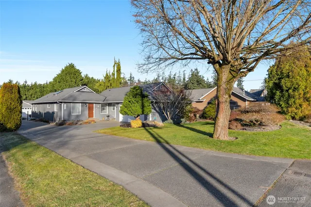 $940,000 | 1329 63rd Street Southeast, Everett, WA 98203