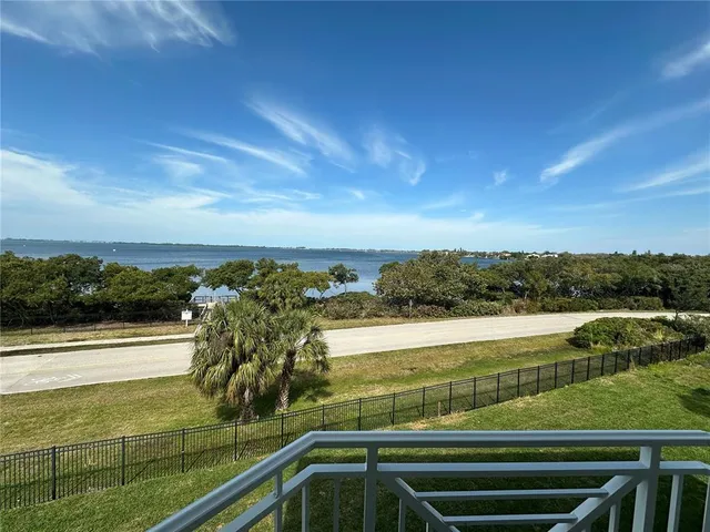 $3,500 | 7930 34th Avenue West, Unit 202, Bradenton, FL 34209