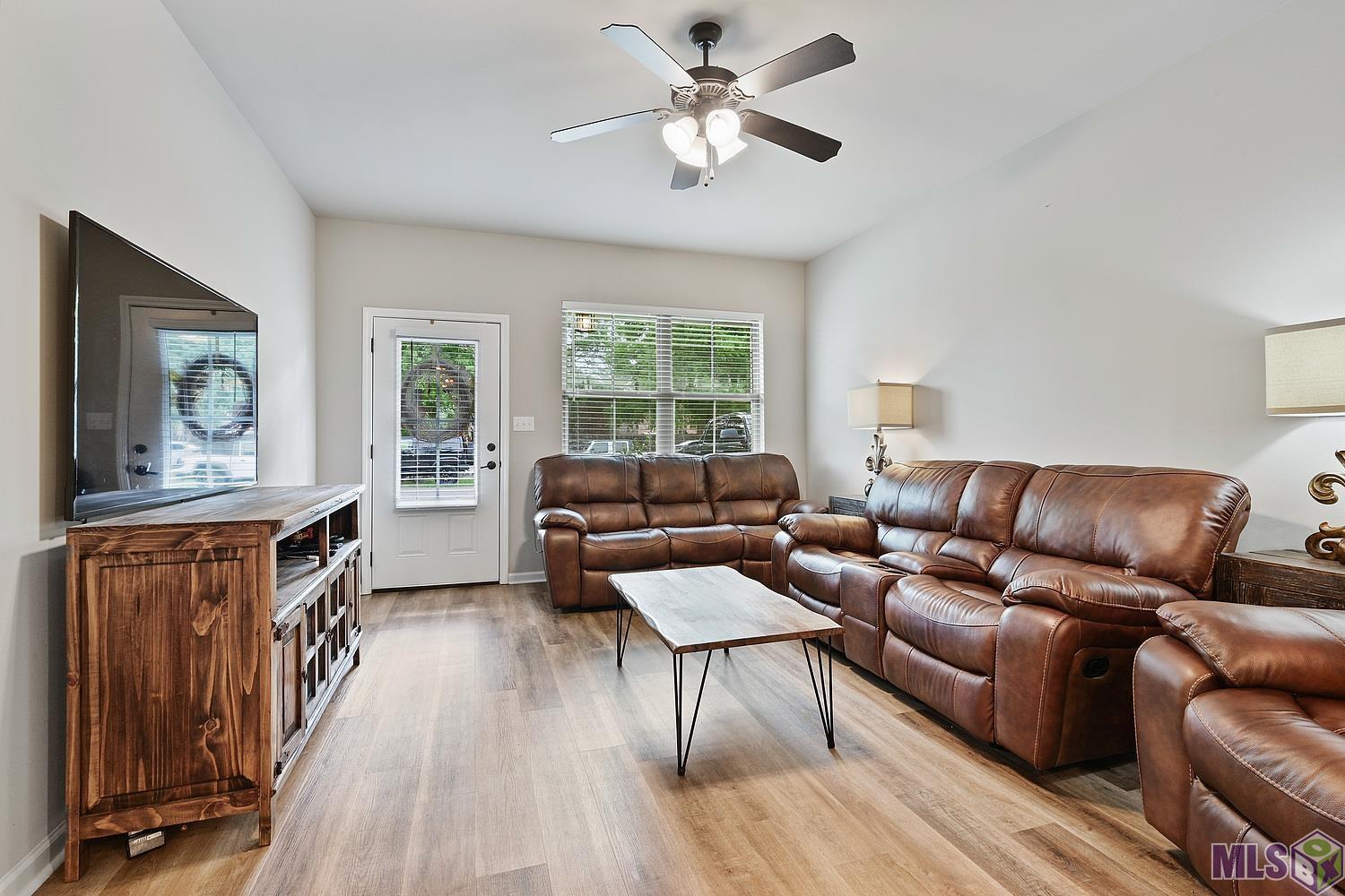 2872 South Roth Avenue Gonzales, LA 70737 - Photo 2 of 13 Gallery Image 2