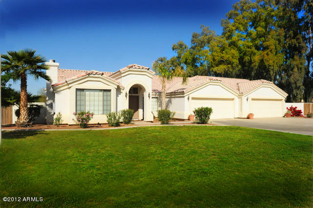 100 South Ranchos Legante Drive Gilbert, AZ 85296 - Photo 1 of 30 Your new Home