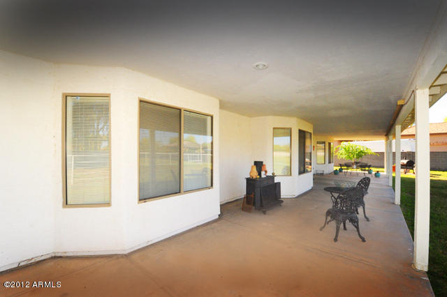 100 South Ranchos Legante Drive Gilbert, AZ 85296 - Photo 24 of 30 Covered Patio