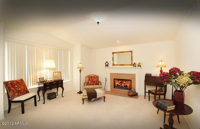 100 South Ranchos Legante Drive Gilbert, AZ 85296 - Photo 4 of 30 Formal Living room