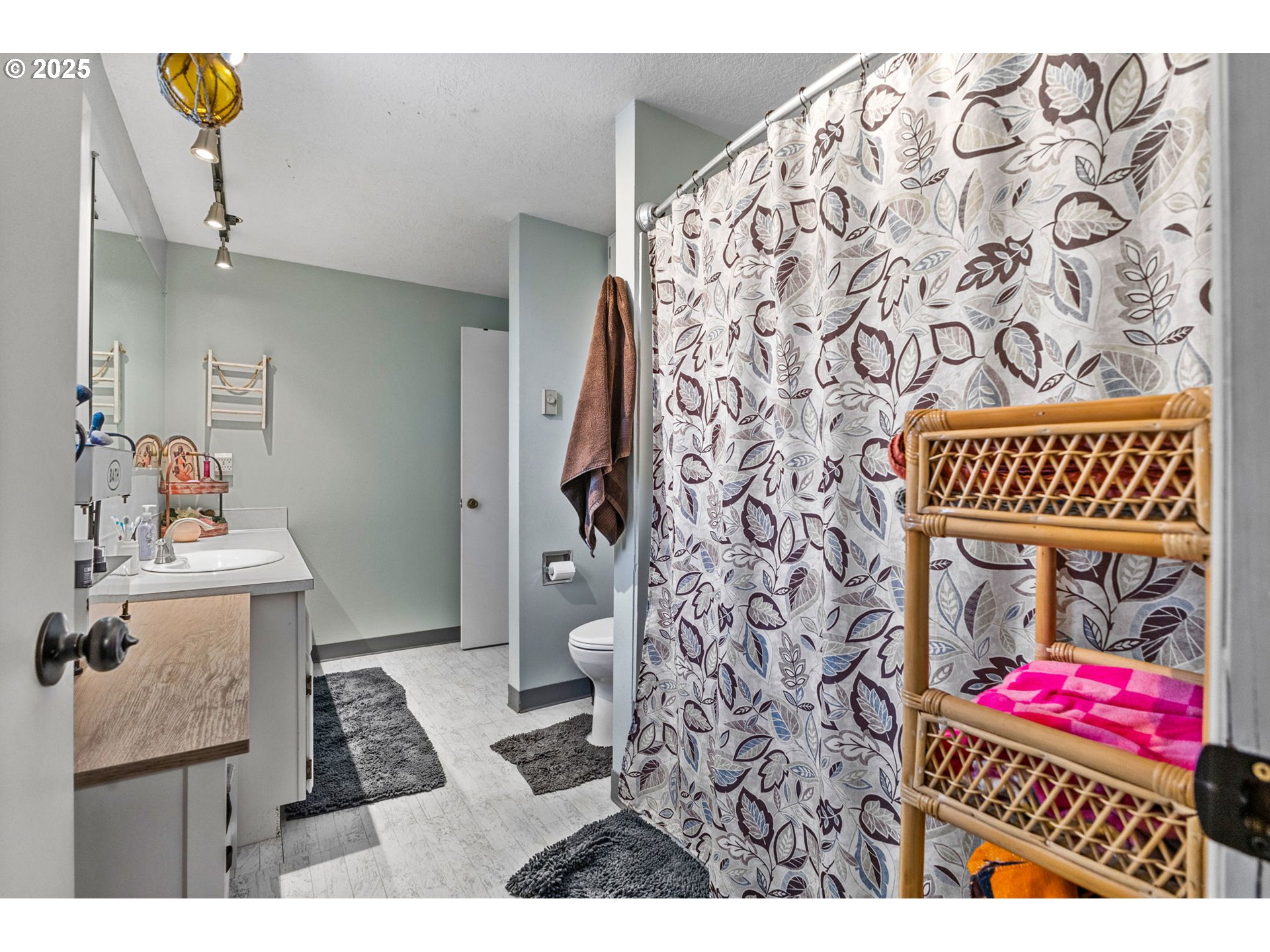 1163 Rafael Street North Keizer, OR 97303 - Photo 24 of 39 Gallery Image 24
