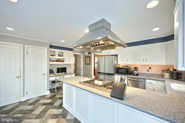 $659,900 | 4205 Grandview Road, Hanover, PA 17331