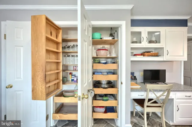 $659,900 | 4205 Grandview Road, Hanover, PA 17331