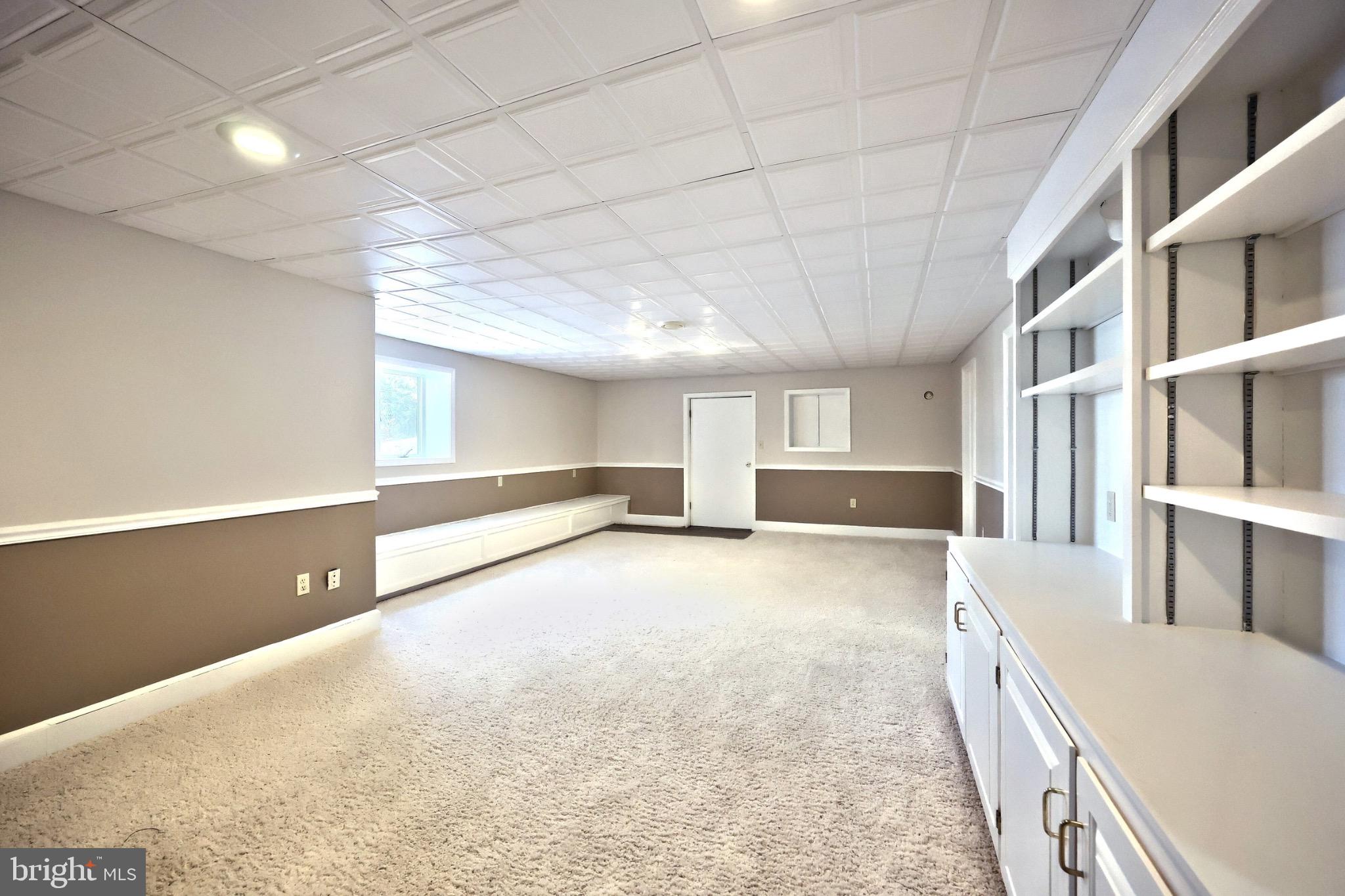 4205 Grandview Road Hanover, PA 17331 - Photo 55 of 70 Spacious, versatile room with natural light.