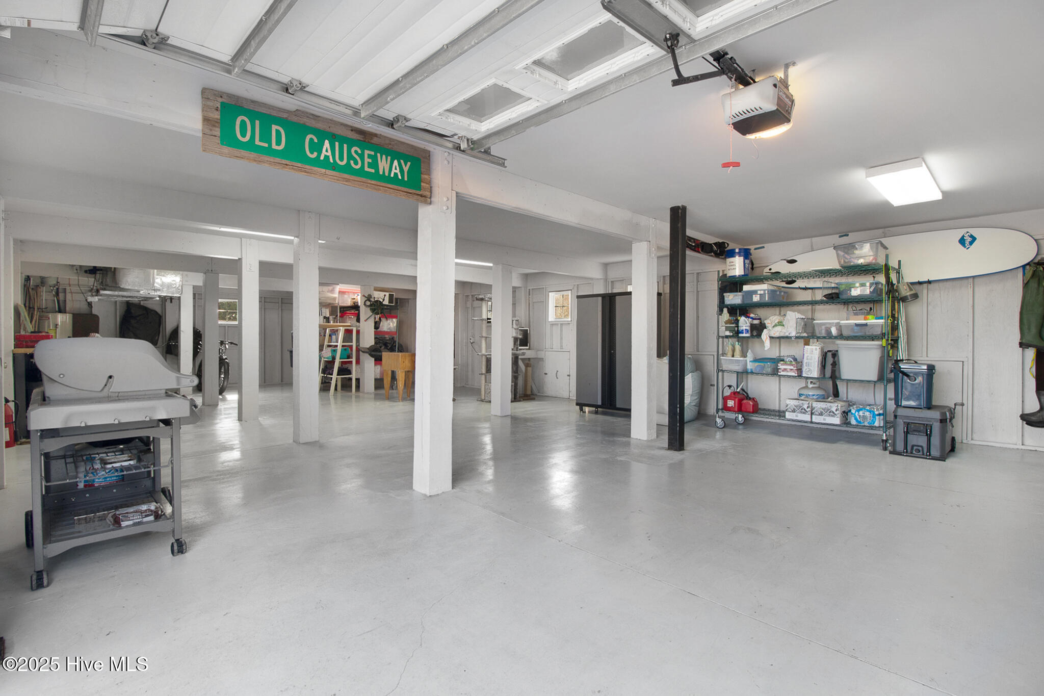 301 Old Causeway Road Atlantic Beach, NC 28512 - Photo 38 of 66 Garage