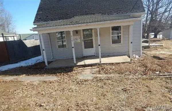 $8,900 | 414 South Stanford Street, Griggsville, IL 62340
