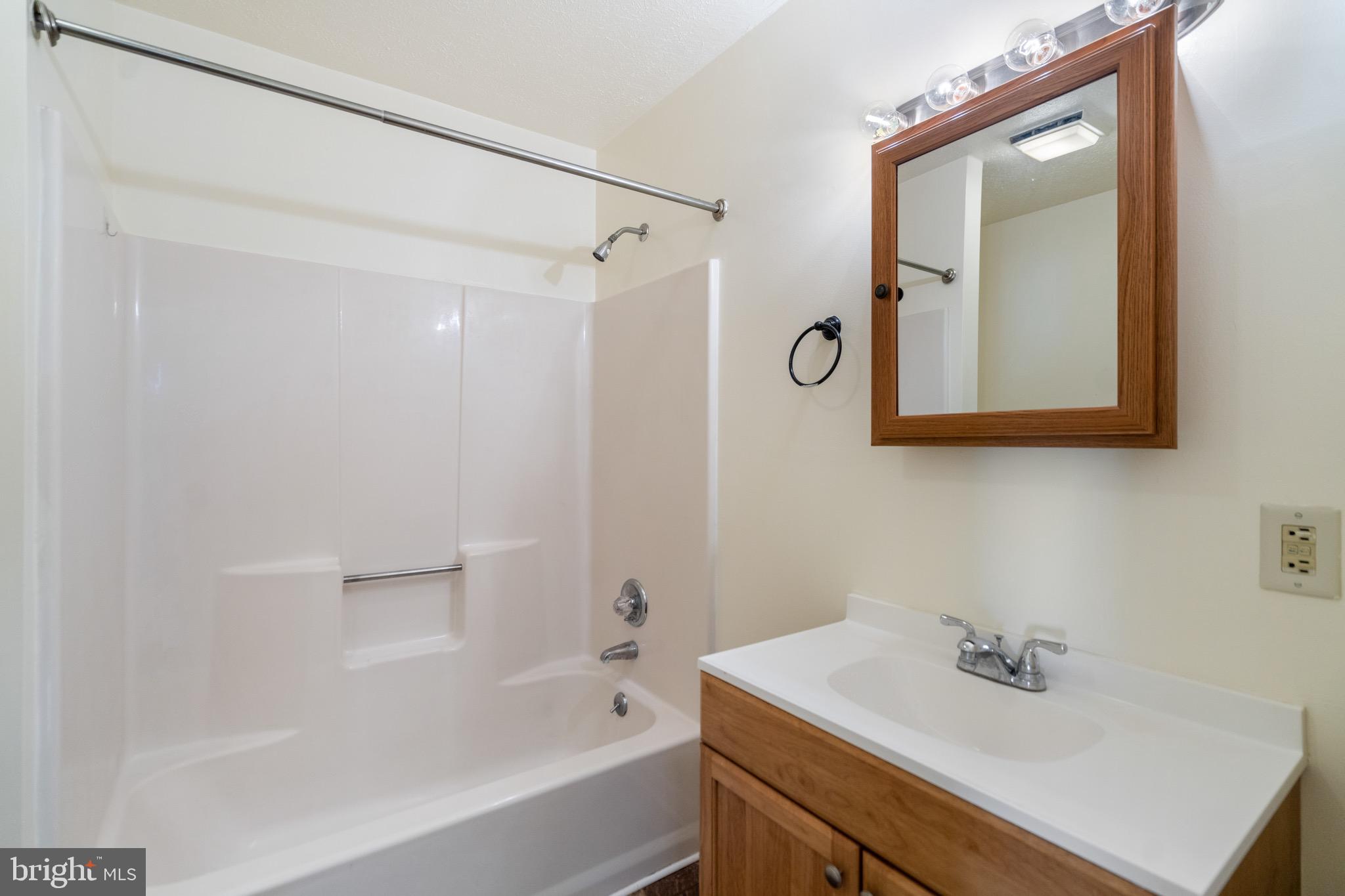 303 Hackberry Drive Stephens City, VA 22655 - Photo 17 of 23