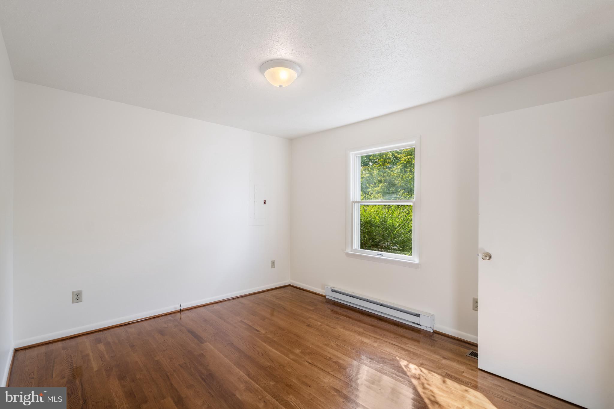 303 Hackberry Drive Stephens City, VA 22655 - Photo 19 of 23