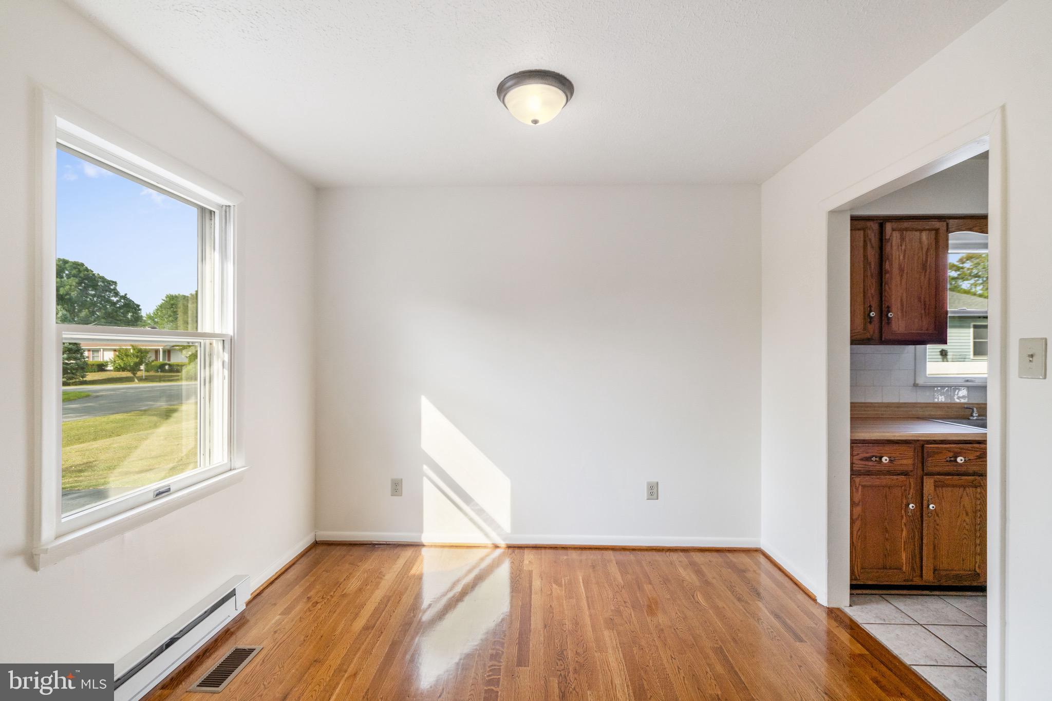 303 Hackberry Drive Stephens City, VA 22655 - Photo 9 of 23