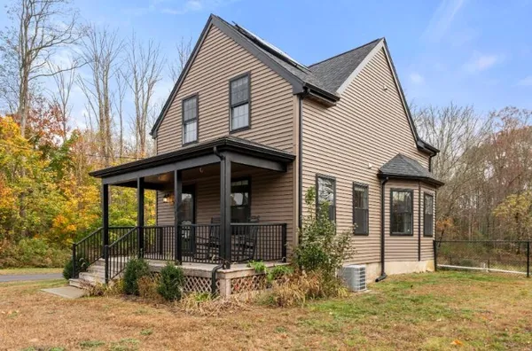 $492,000 | 593 Williams Street, Dighton, MA 02764