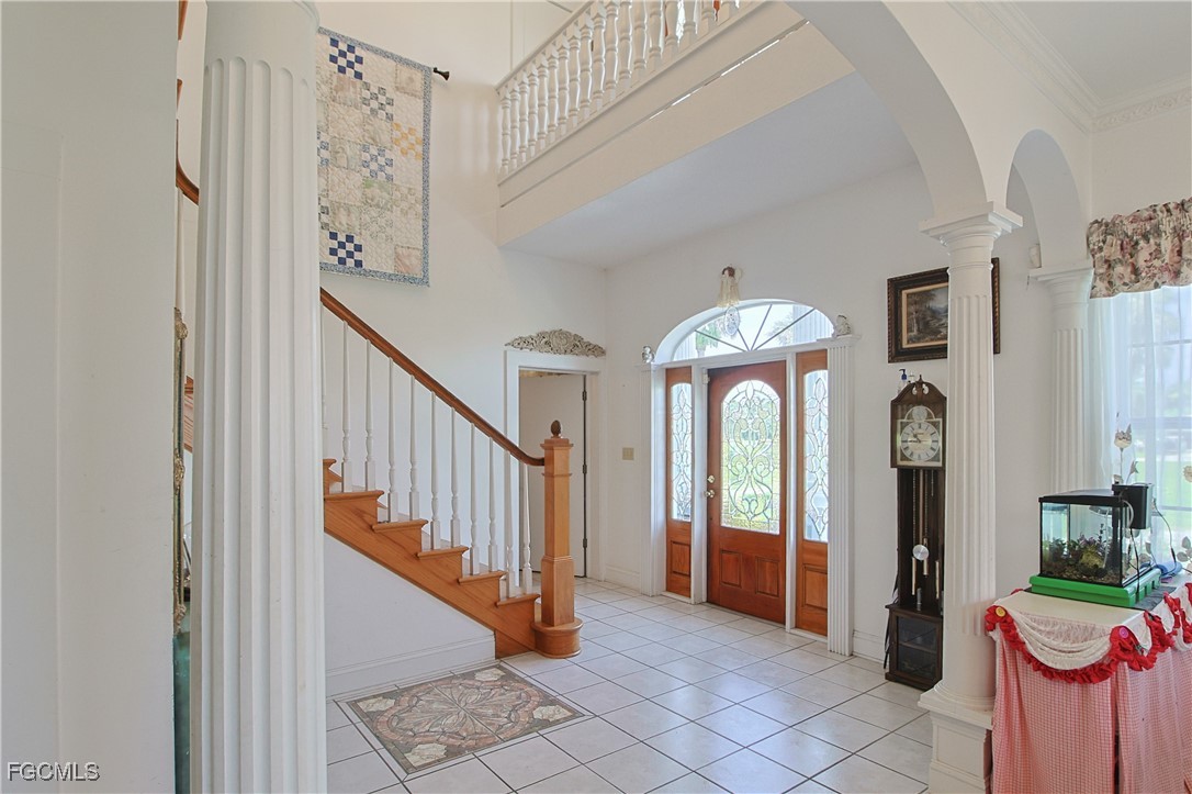 21810 Pearl Street Alva, FL 33920 - Photo 16 of 50 a view of a hallway with entryway windows and entryway