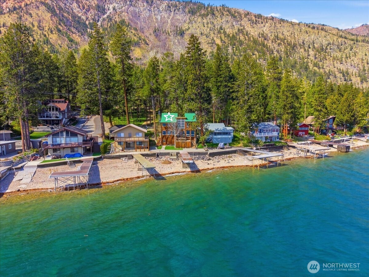 12632 South Lakeshore Road Chelan, WA 98816 - Photo 4 of 40
