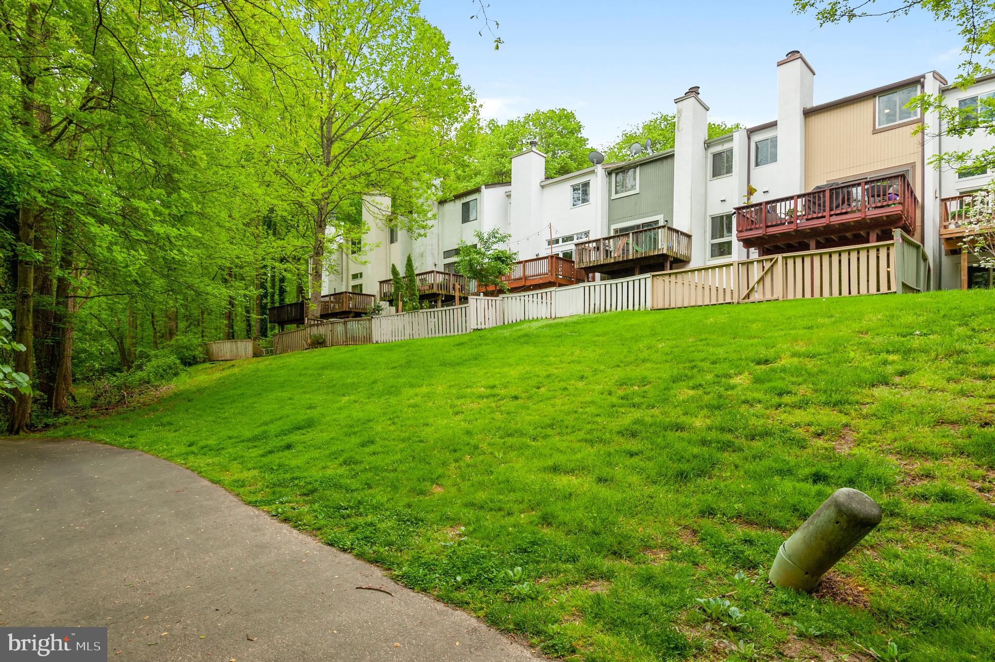 2328 Millennium Lane Reston, VA 20191 - Photo 36 of 42