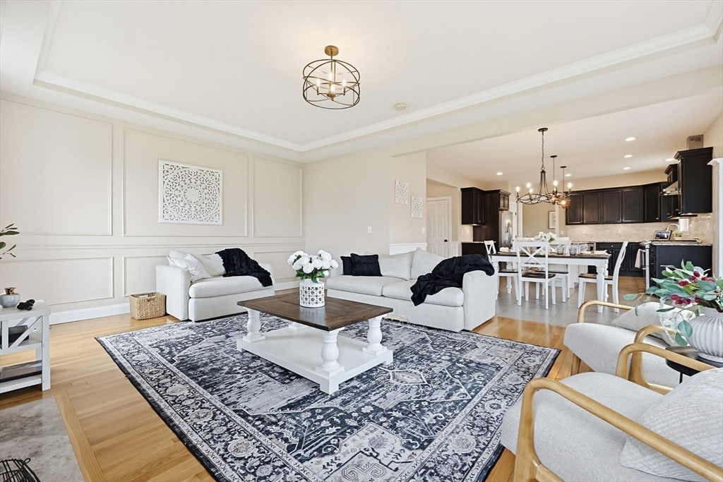 36 Magnolia Way Bridgewater, MA 02324 - Photo 6 of 42