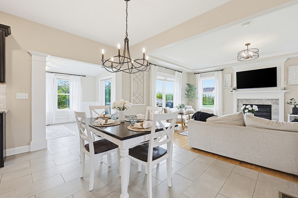 36 Magnolia Way Bridgewater, MA 02324 - Photo 7 of 42