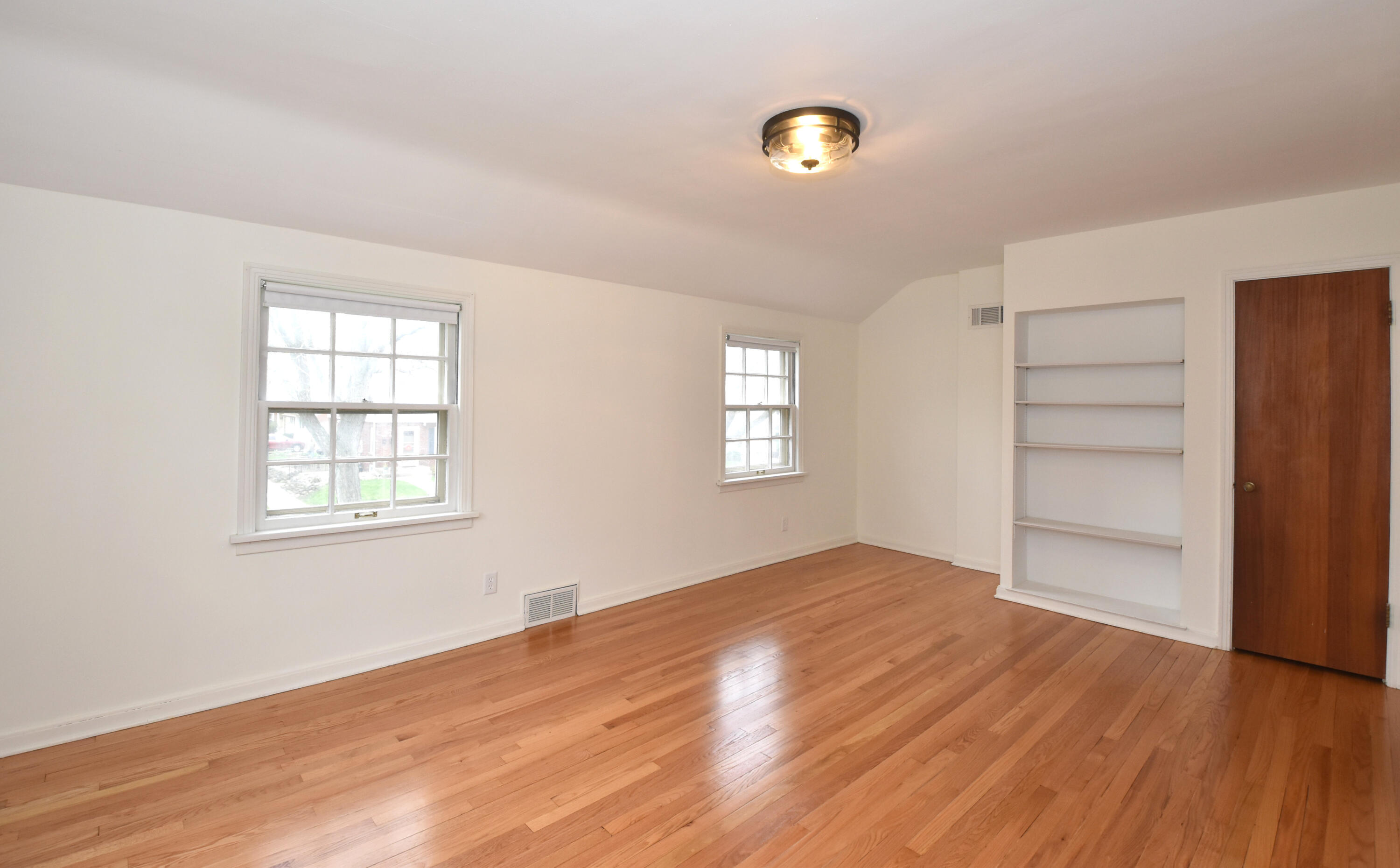 8400 Stickney Avenue, Unit 8402 Wauwatosa, WI 53226 - Photo 29 of 50 MMG_0118