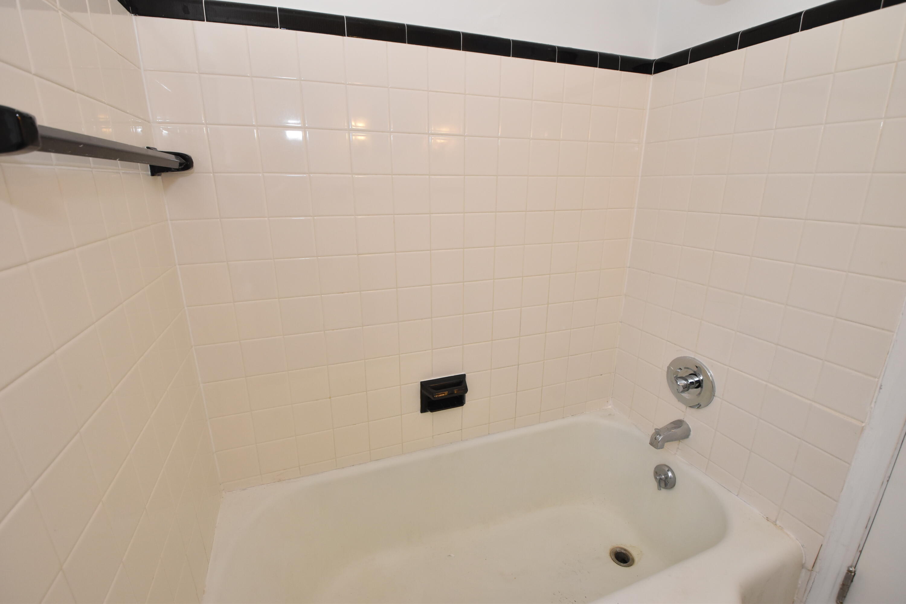 8400 Stickney Avenue, Unit 8402 Wauwatosa, WI 53226 - Photo 33 of 50 MMG_0127