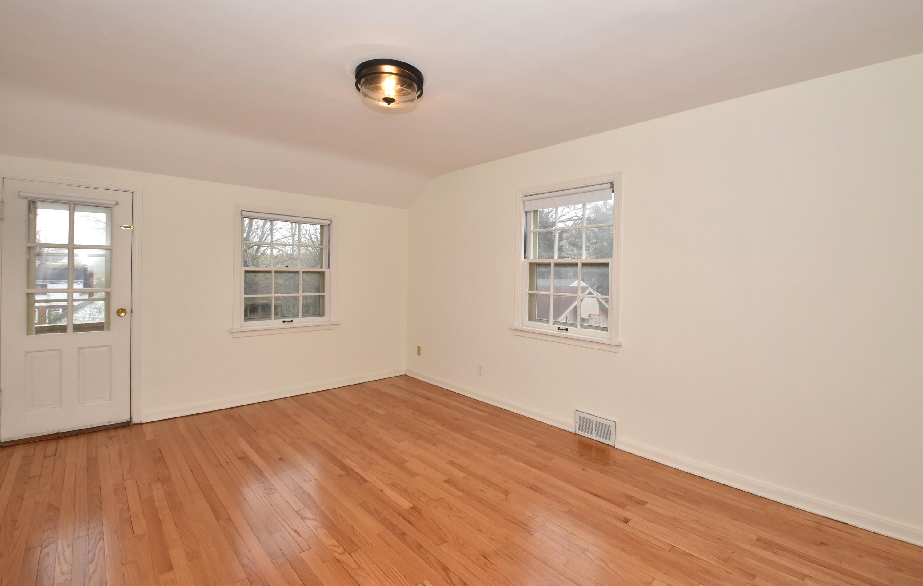 8400 Stickney Avenue, Unit 8402 Wauwatosa, WI 53226 - Photo 34 of 50 MMG_0131