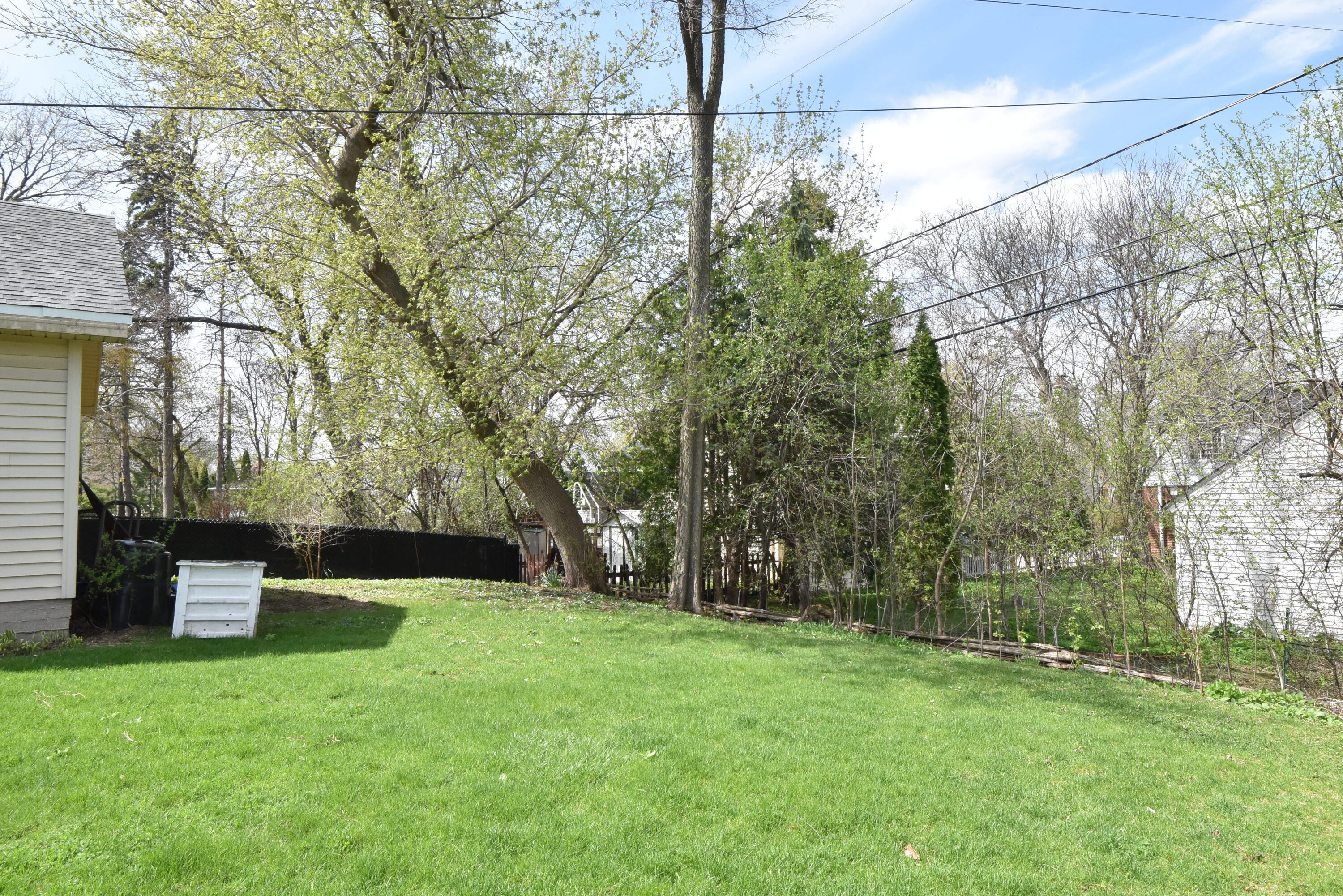 8400 Stickney Avenue, Unit 8402 Wauwatosa, WI 53226 - Photo 47 of 50 MMG_0018