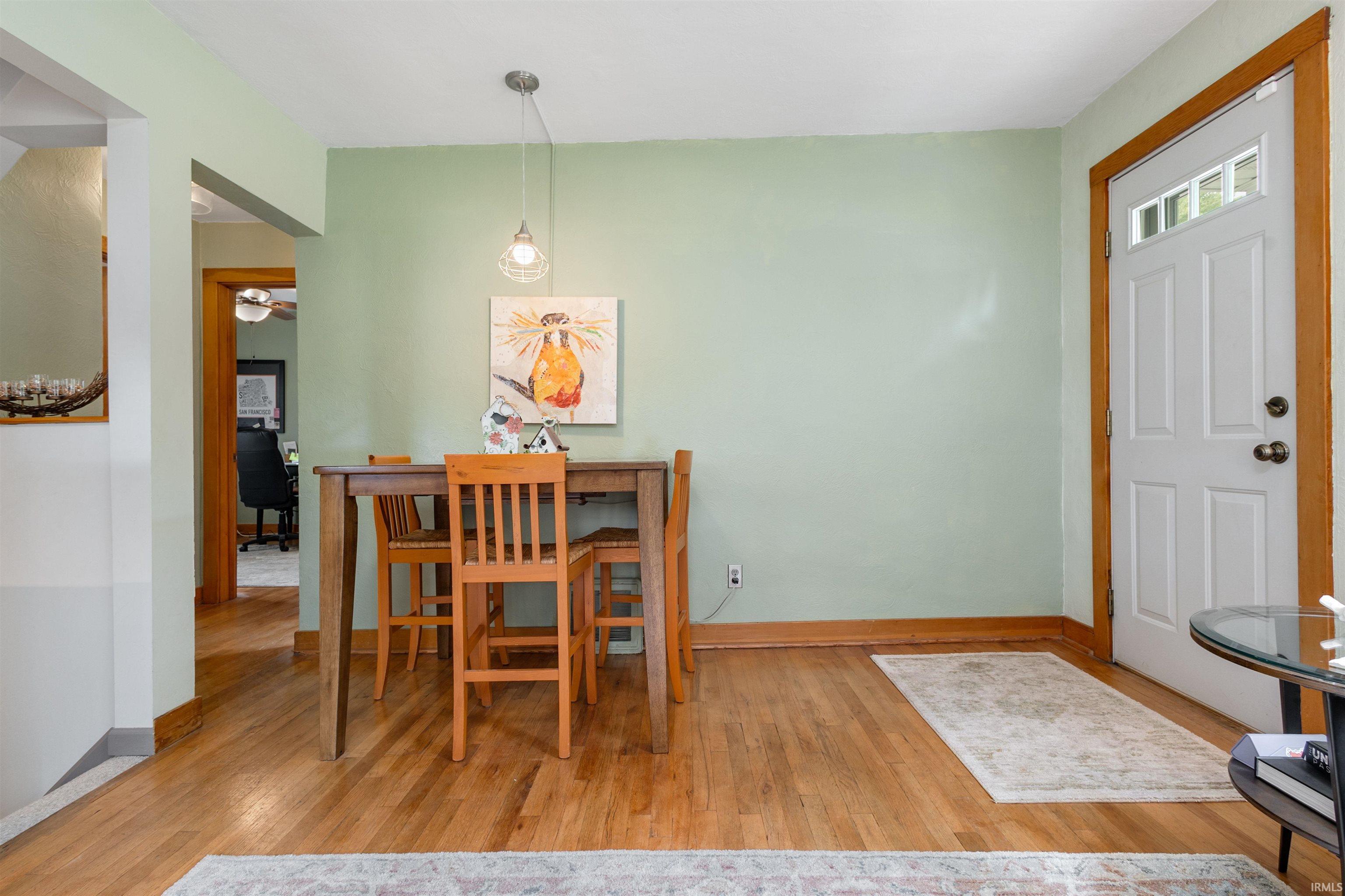 413 South Riverside Boulevard Goshen, IN 46526 - Photo 8 of 37