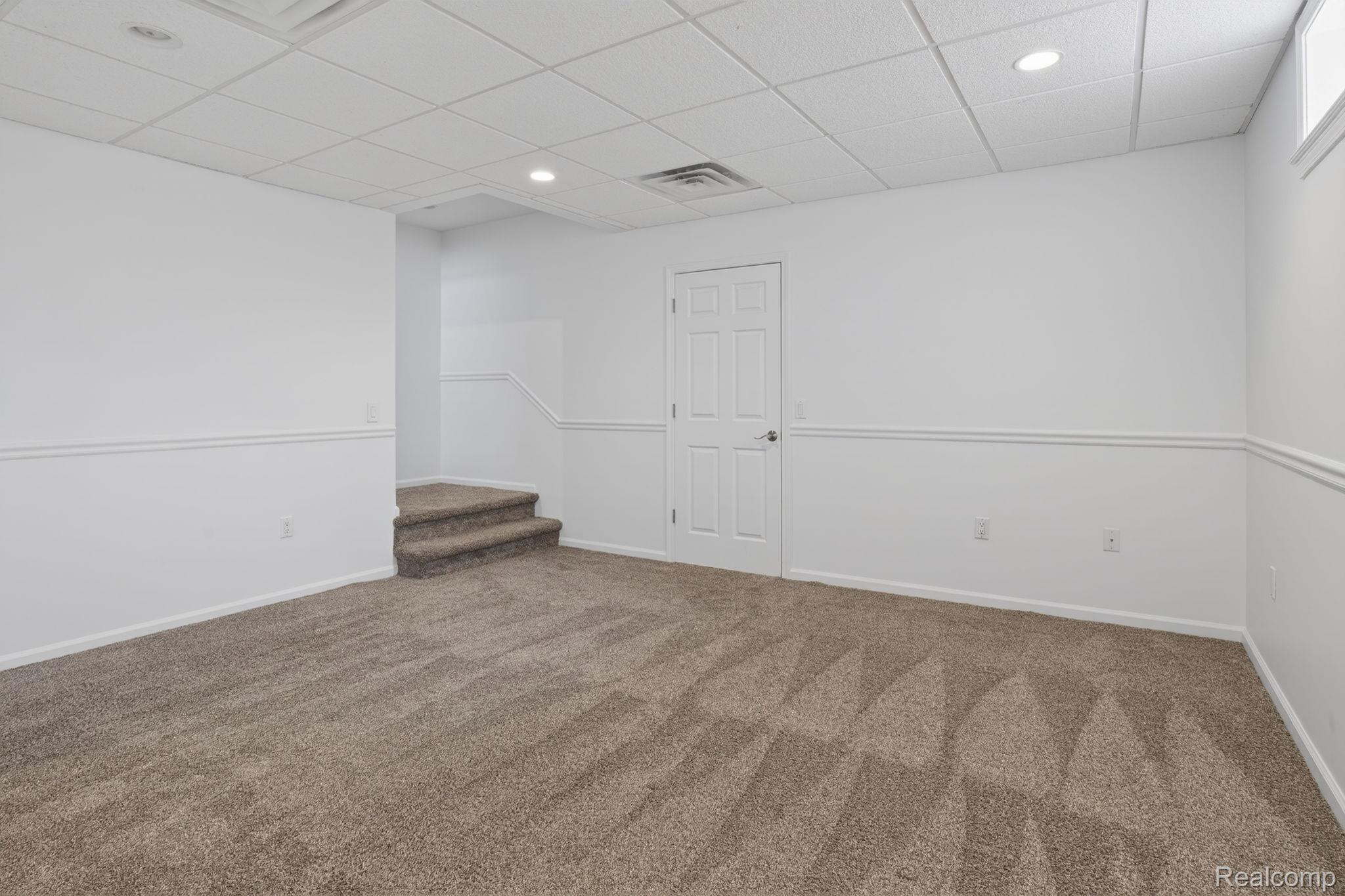 9055 Hegel Road Grand Blanc, MI 48439 - Photo 44 of 62 35-web-or-mls-DSC_0843.jpg