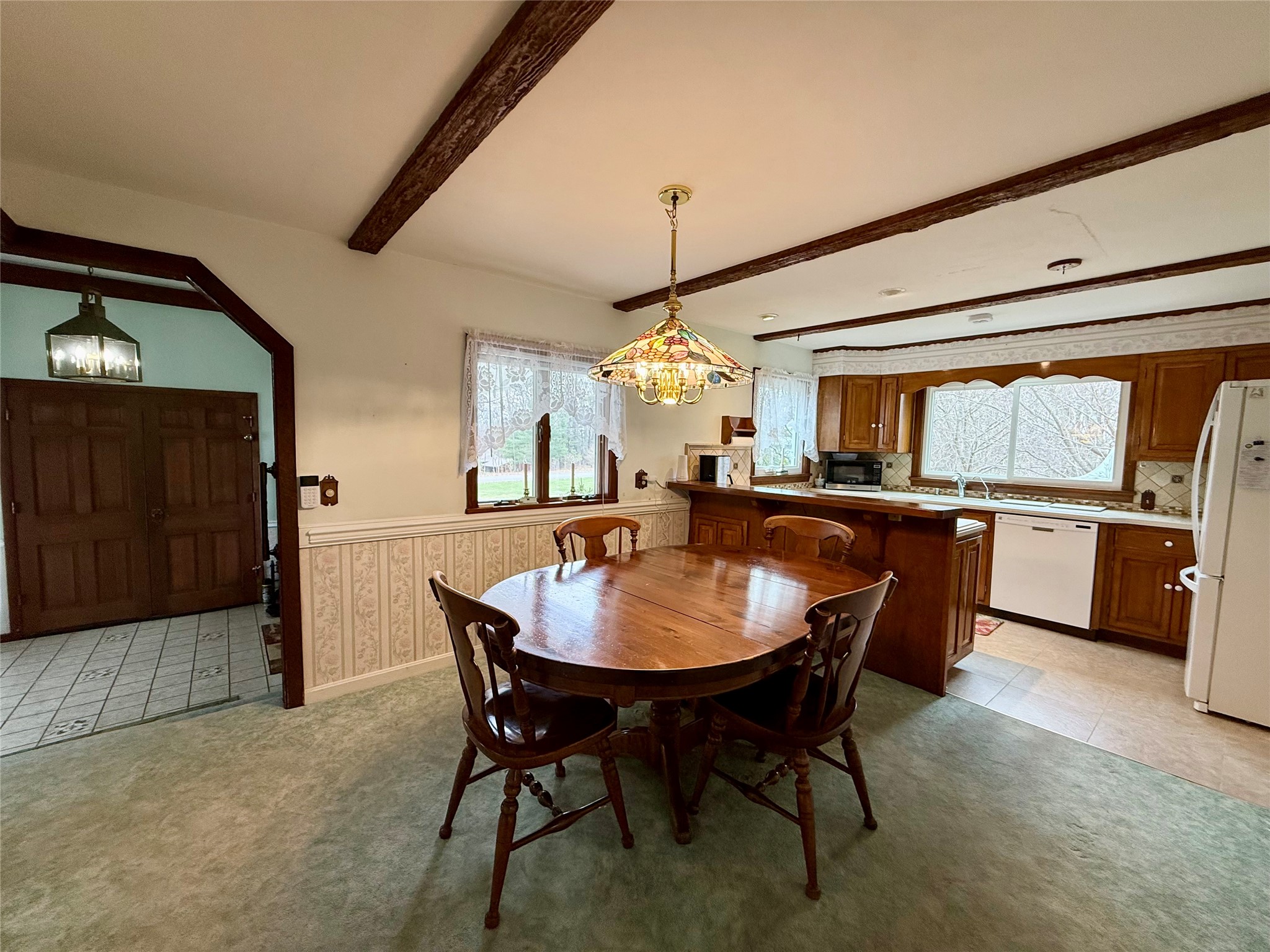 68 Andrews Road Vestal, NY 13850 - Photo 6 of 42