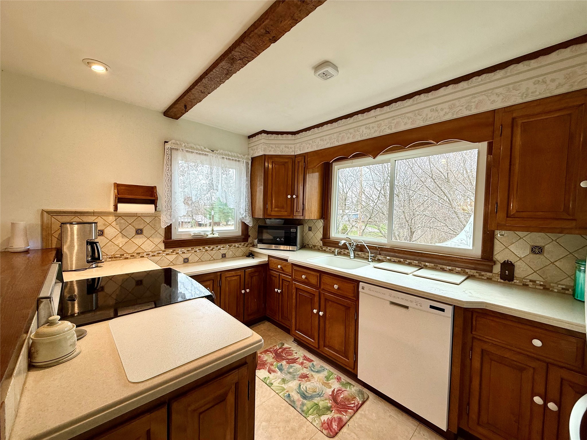 68 Andrews Road Vestal, NY 13850 - Photo 7 of 42