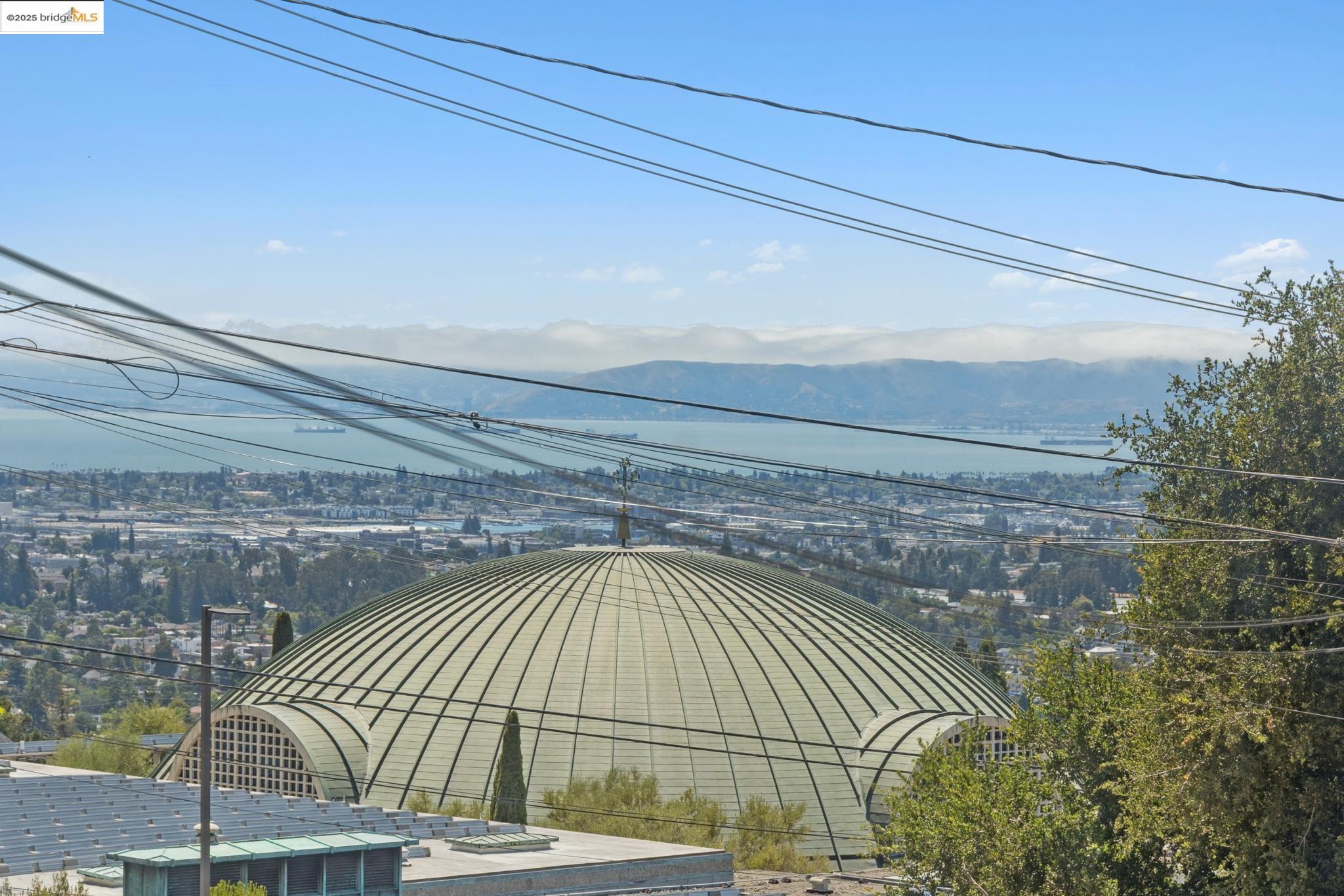 4751 Lincoln Avenue Oakland, CA 94602 - Photo 30 of 60 Aerial view of a mountainous background