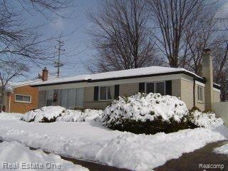 1392 Maple Drive Rochester, MI 48307 - Photo 13 of 14 DSC02936
