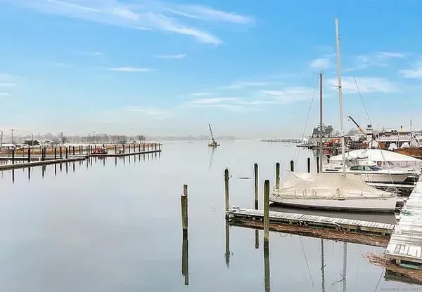 $2,600 | 10 Haviland Street, Unit D, Norwalk, CT 06854