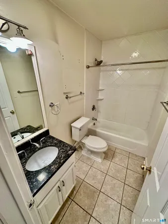 $2,600 | 10 Haviland Street, Unit D, Norwalk, CT 06854
