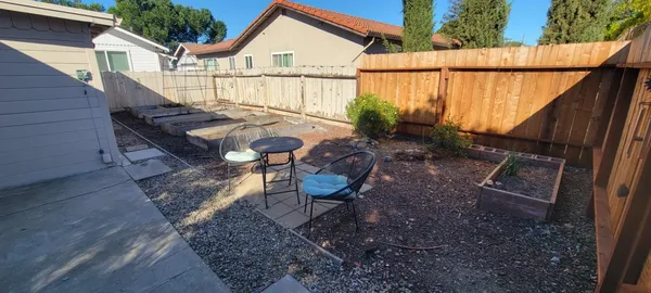 $3,495 | 1686 Linden Street, Livermore, CA 94551