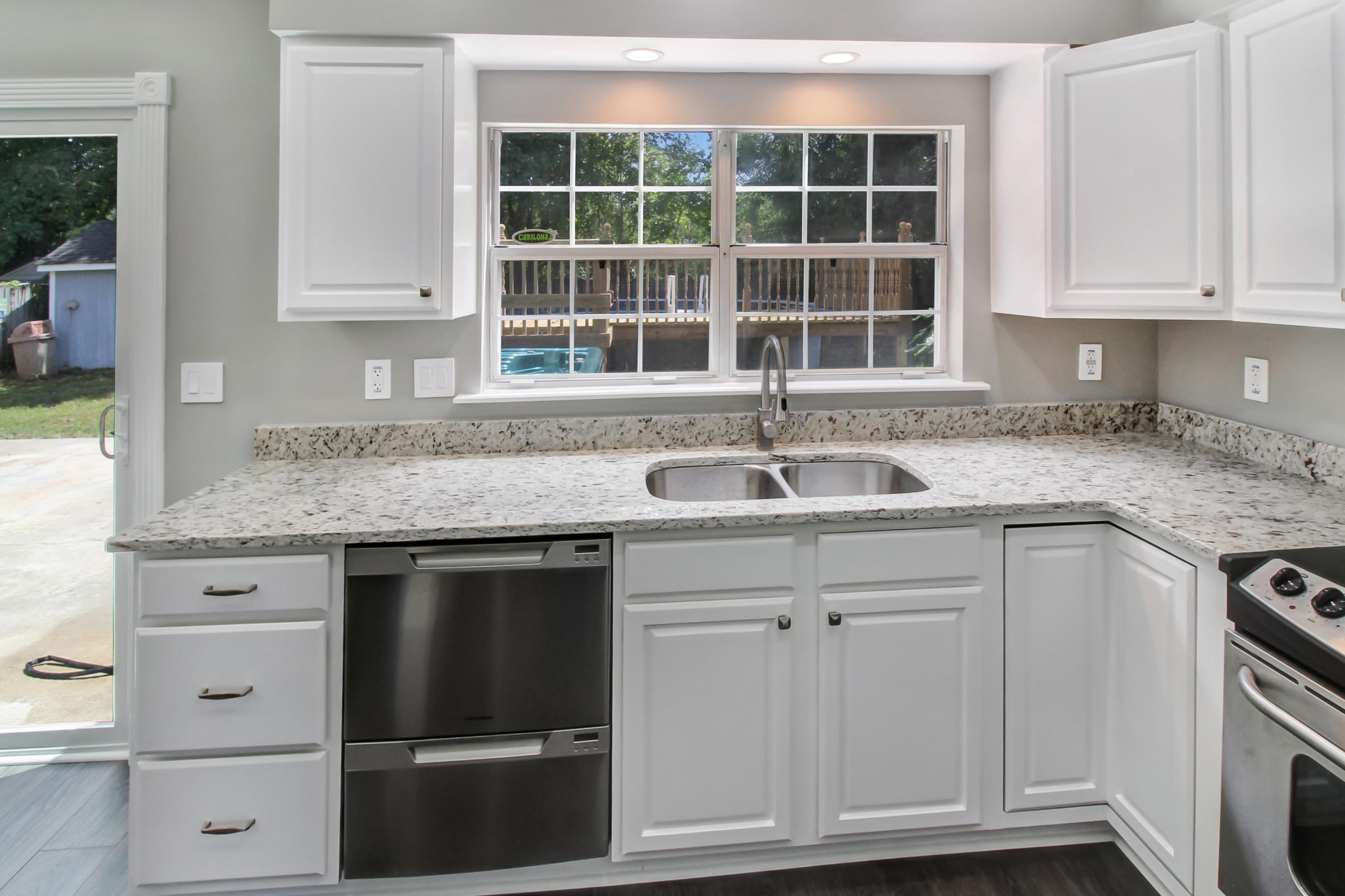 403 Laurel Ridge Road North Charleston, SC 29418 - Photo 11 of 38 dual level dish washer