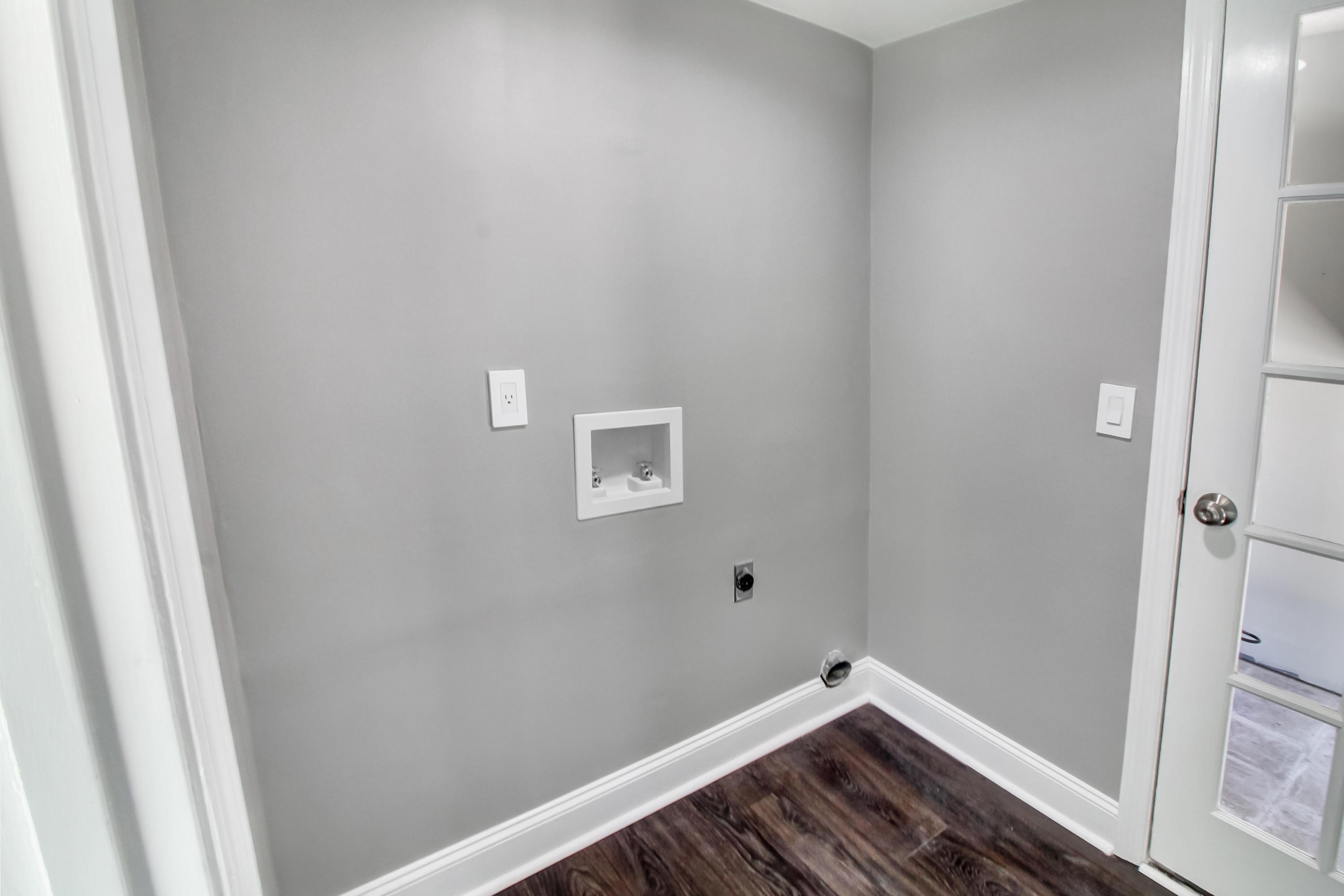 403 Laurel Ridge Road North Charleston, SC 29418 - Photo 12 of 38 laundry room