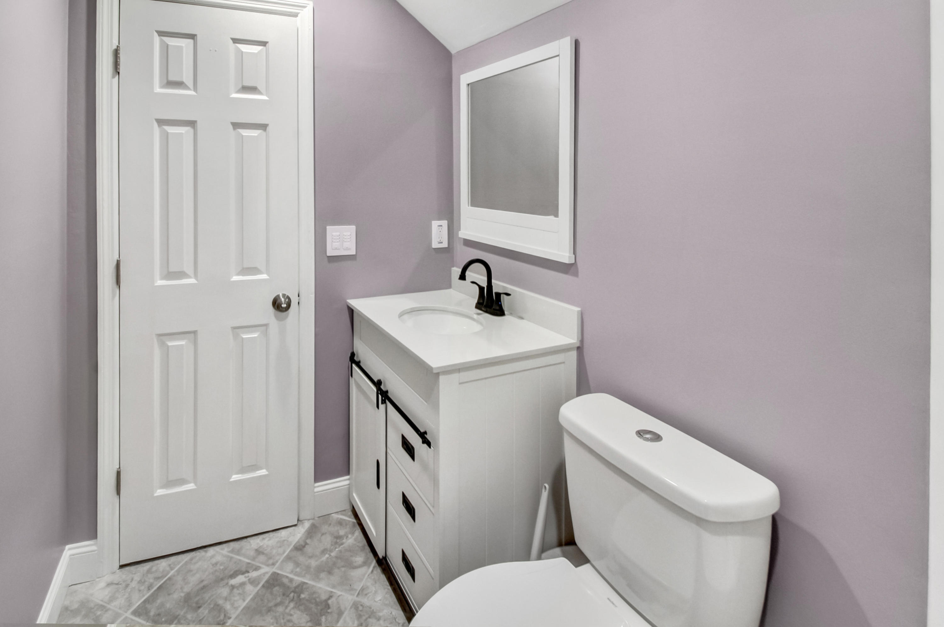 403 Laurel Ridge Road North Charleston, SC 29418 - Photo 26 of 38 upstairs bathroom