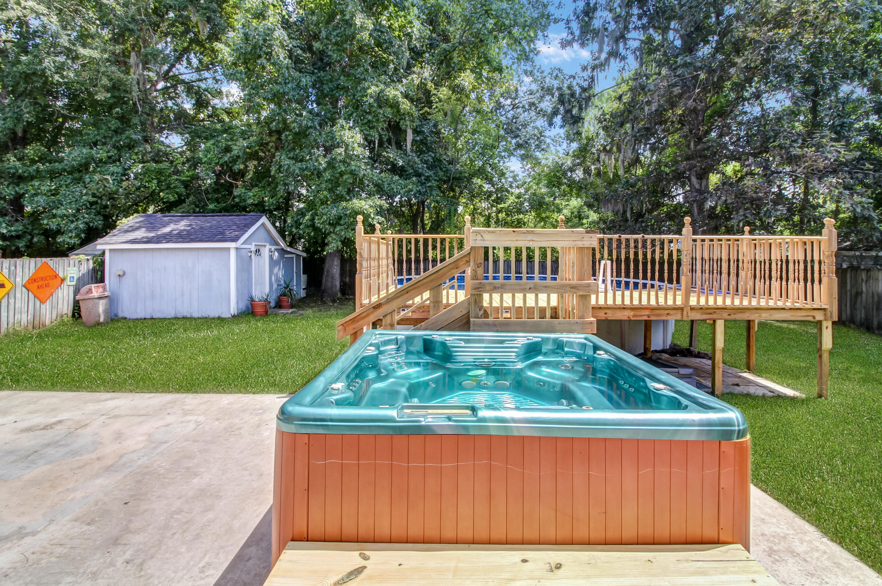 403 Laurel Ridge Road North Charleston, SC 29418 - Photo 29 of 38 pool