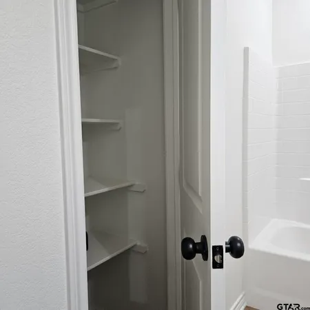 $1,600 | 18723 Farm To Market Road 850, Unit 1, Arp, TX 75750