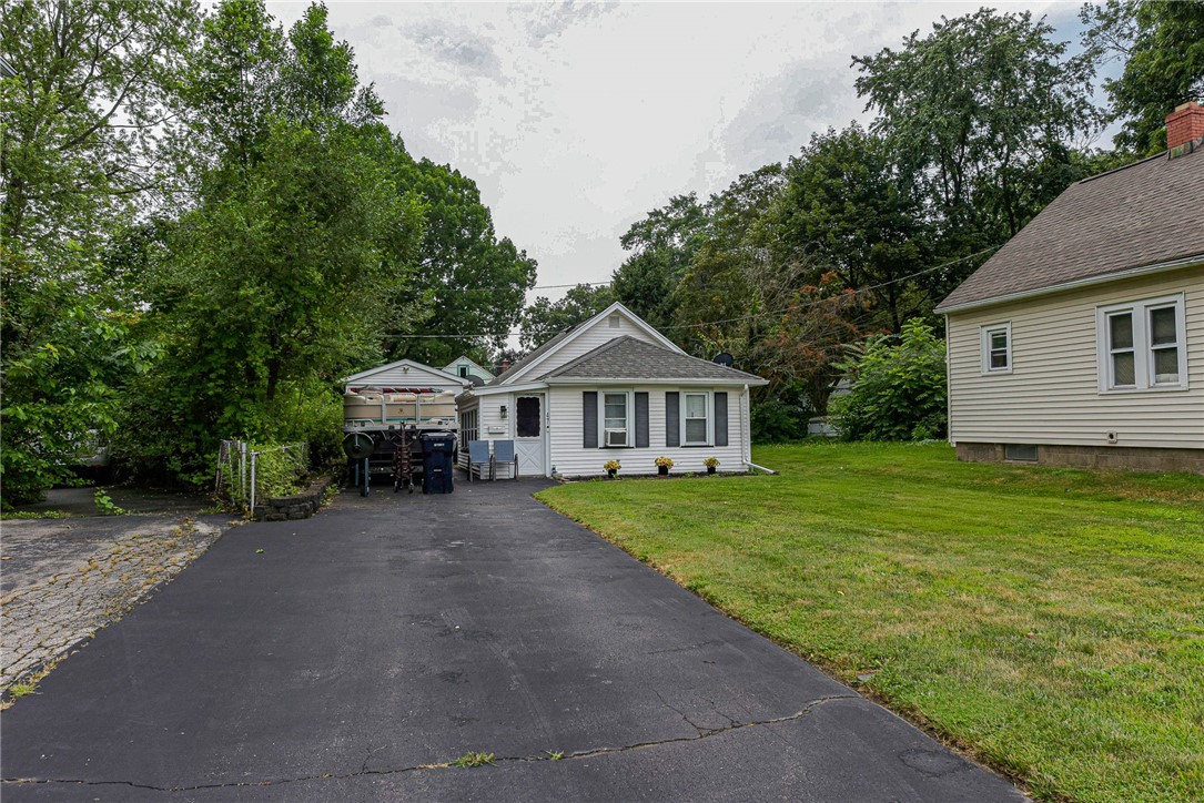 47 Chippendale Road Greece, NY 14616 - Photo 3 of 22
