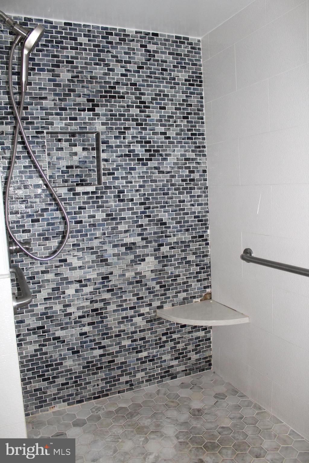 11204 Cherry Hill Road, Unit T2 Beltsville, MD 20705 - Photo 18 of 37 view of a door